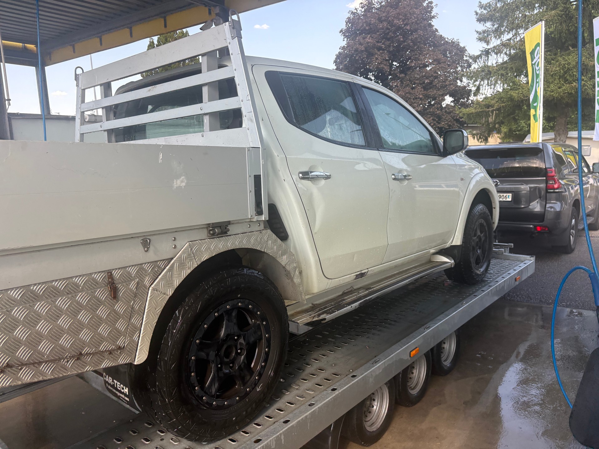 FIAT Fullback LX 2.4 MJ DC Swiss 4WD A-image-8