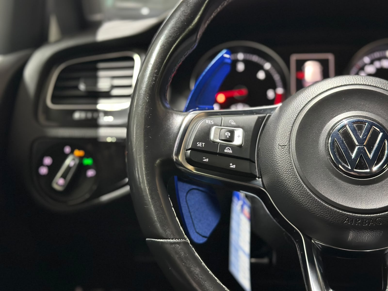 VW Golf VII 2.0 TDI GTD DSG-image-15