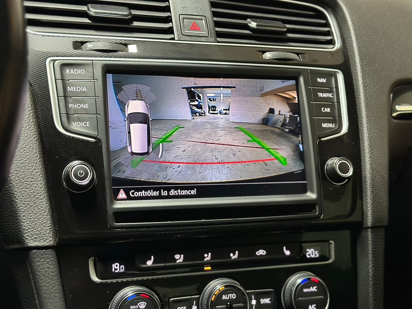 VW Golf VII 2.0 TDI GTD DSG-image-11