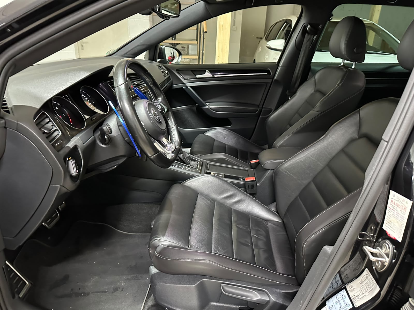 VW Golf 2.0 TDI GTD DSG-image-8