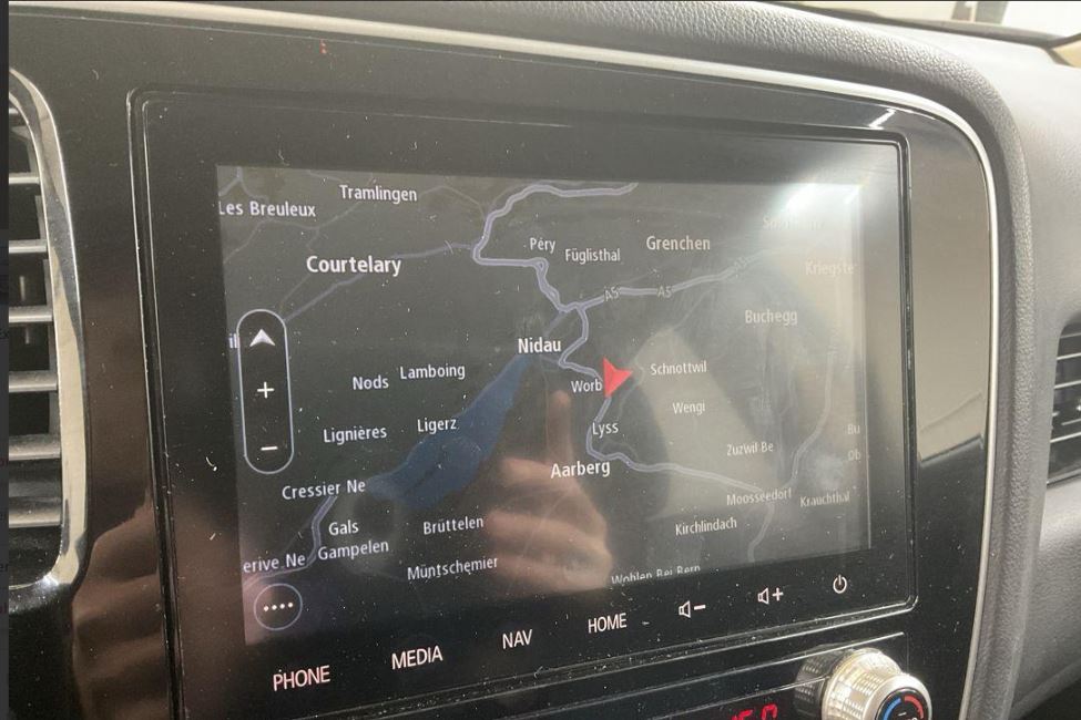 MITSUBISHI Outlander 2.4 PHEV Value 4WD Automatic-image-7