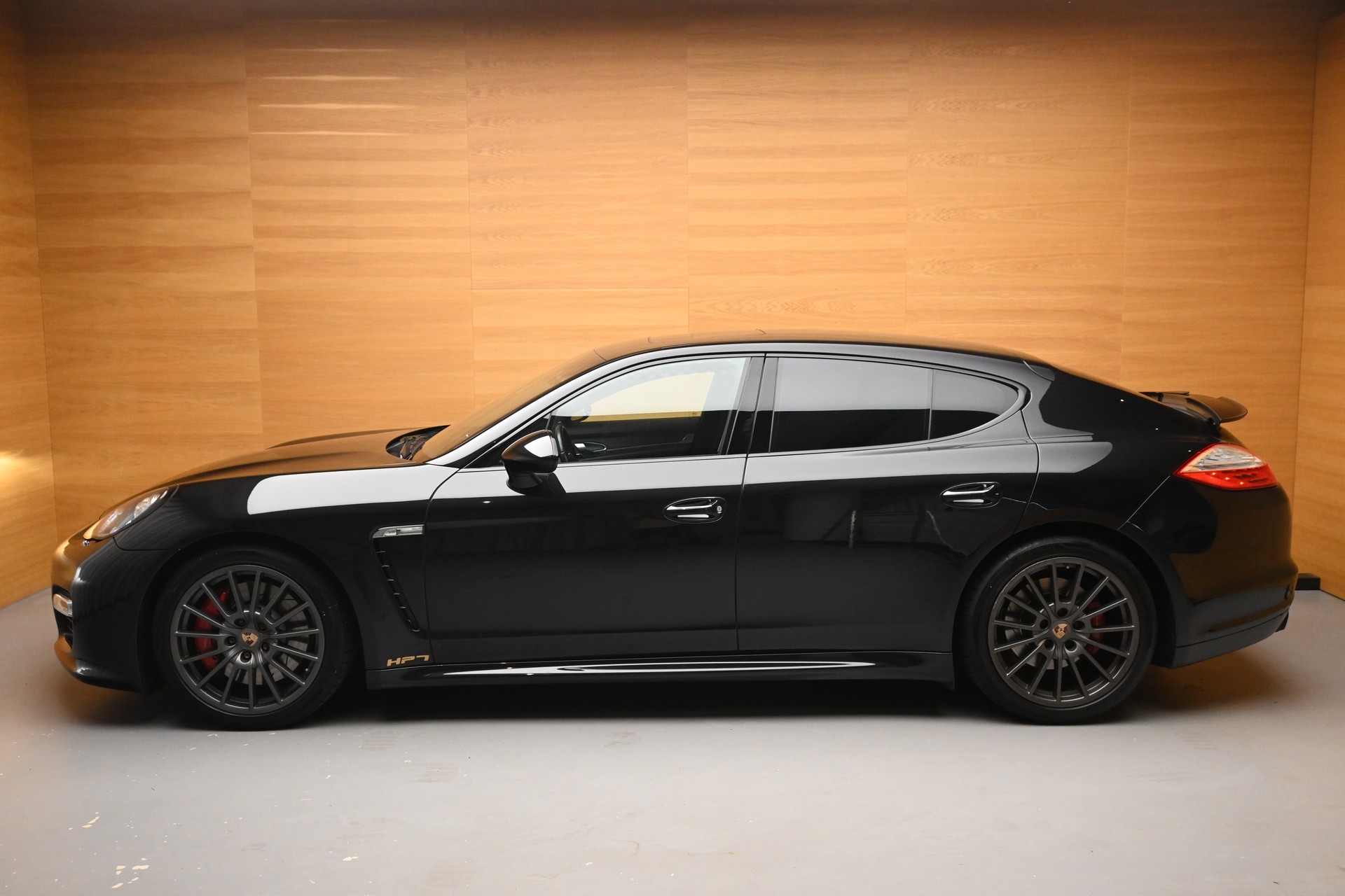 PORSCHE Panamera 4.8 V8 Turbo S PDK-image-3