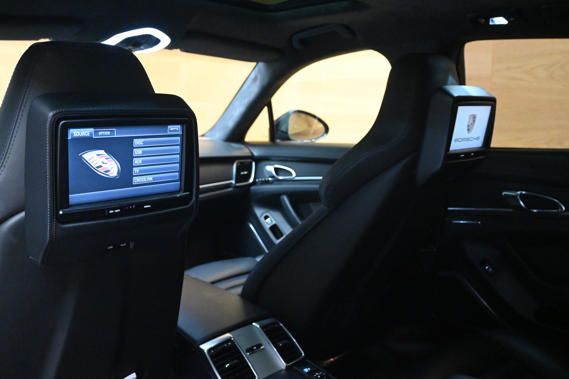 PORSCHE Panamera 4.8 V8 Turbo S PDK-image-7