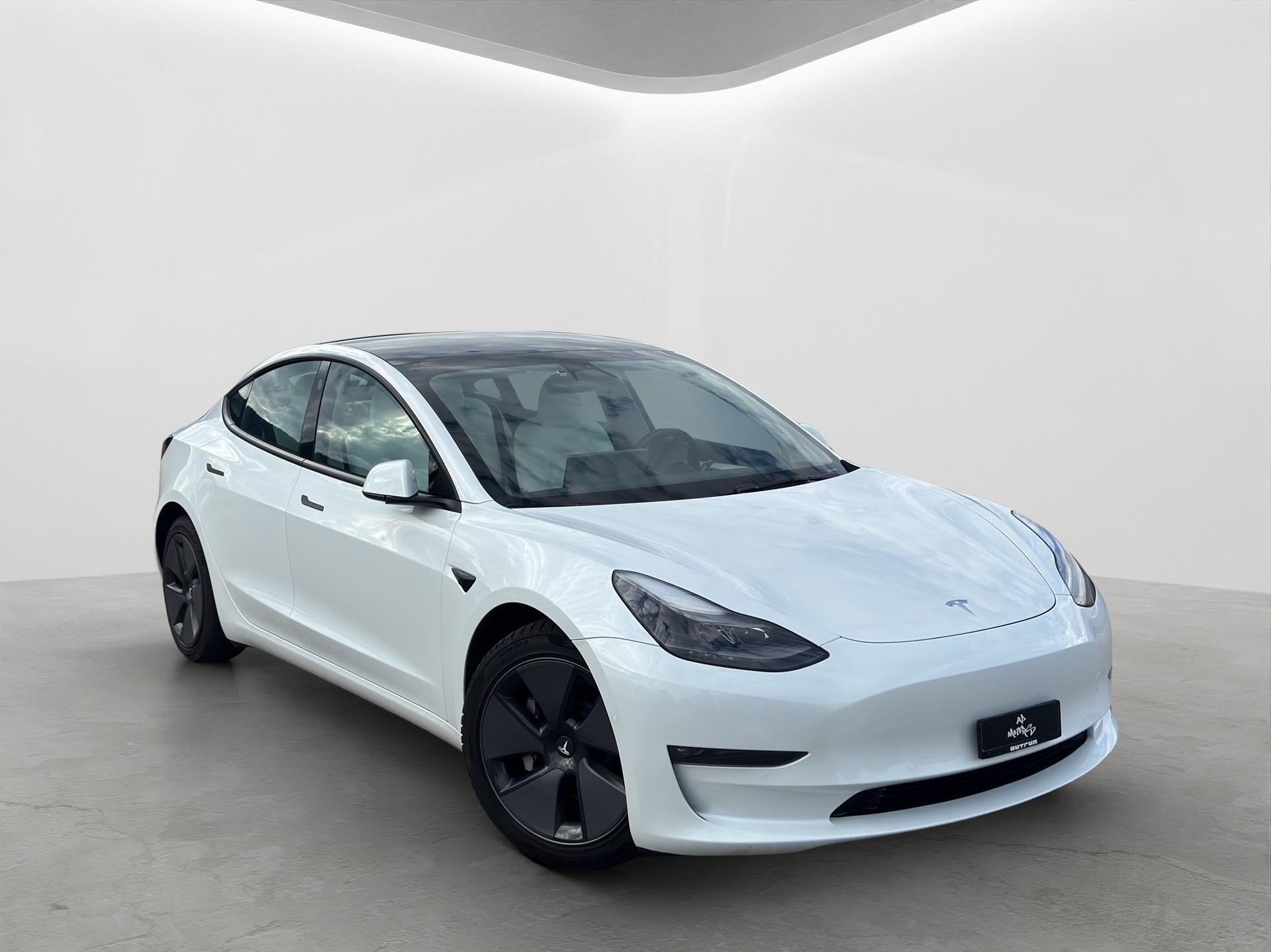 TESLA Model 3 Long Range Dual Motor AWD-image-0