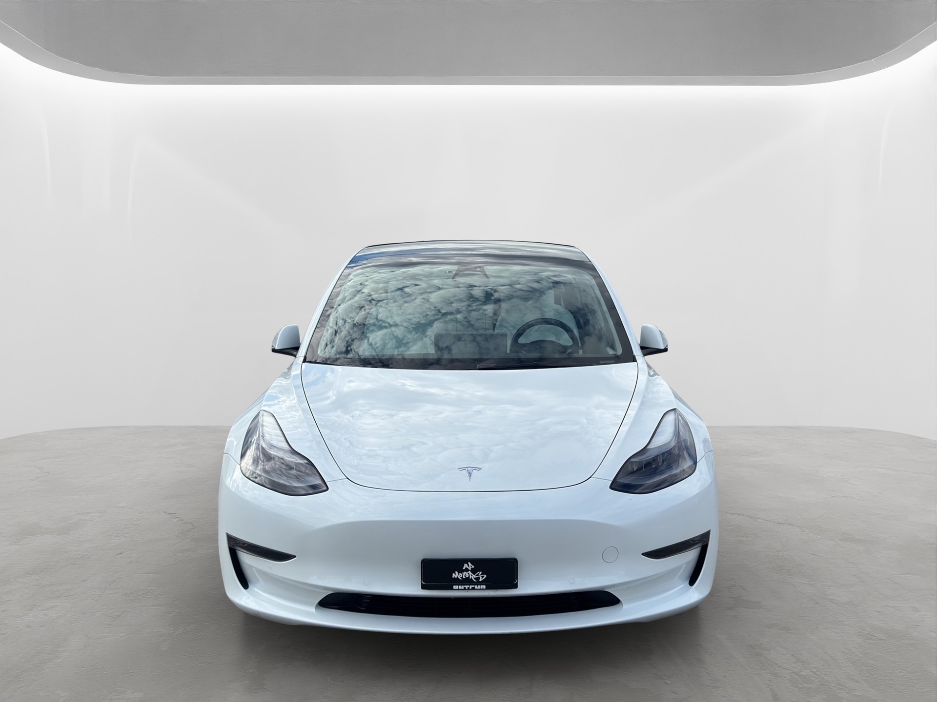 TESLA Model 3 Long Range Dual Motor AWD-image-4