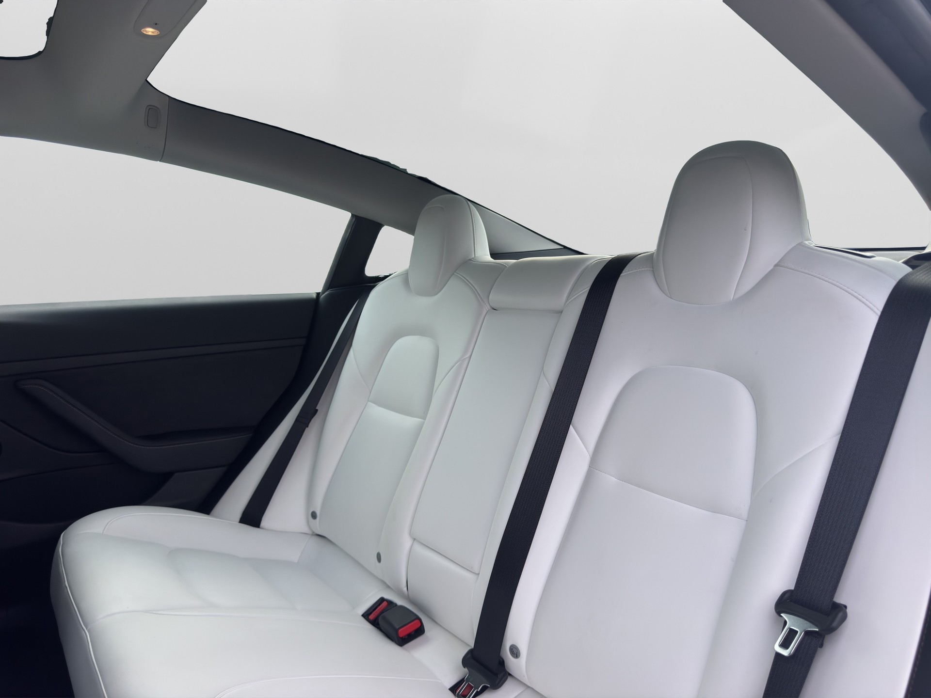 TESLA Model 3 Long Range Dual Motor AWD-image-13
