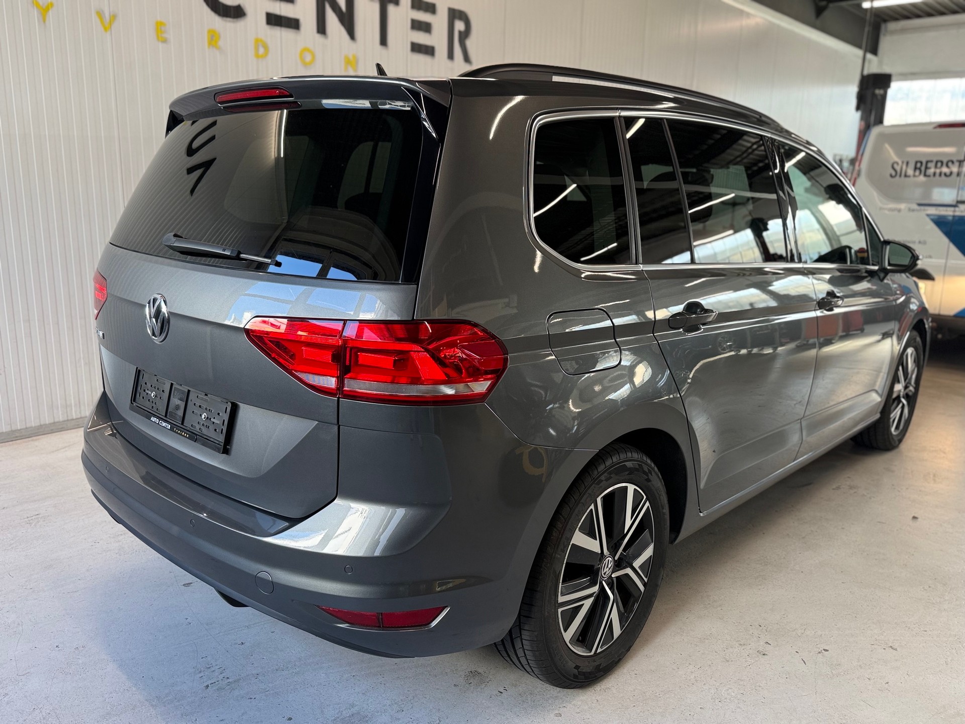 VW Touran 1.5 TSI EVO Comfortline DSG-image-2