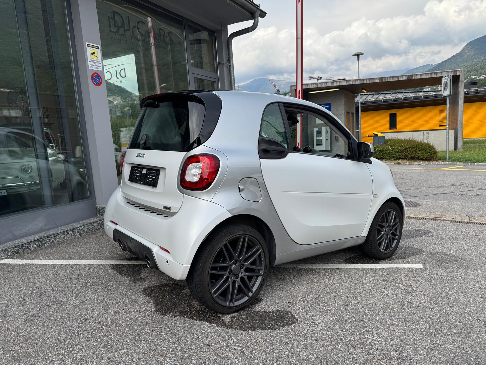 SMART fortwo Brabus Xclusive twinmatic-image-2