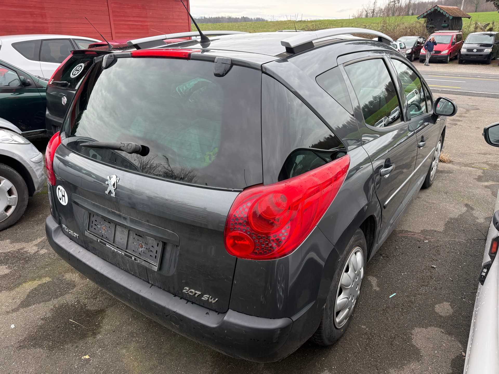 PEUGEOT 207 1.4 16V Sport-image-4