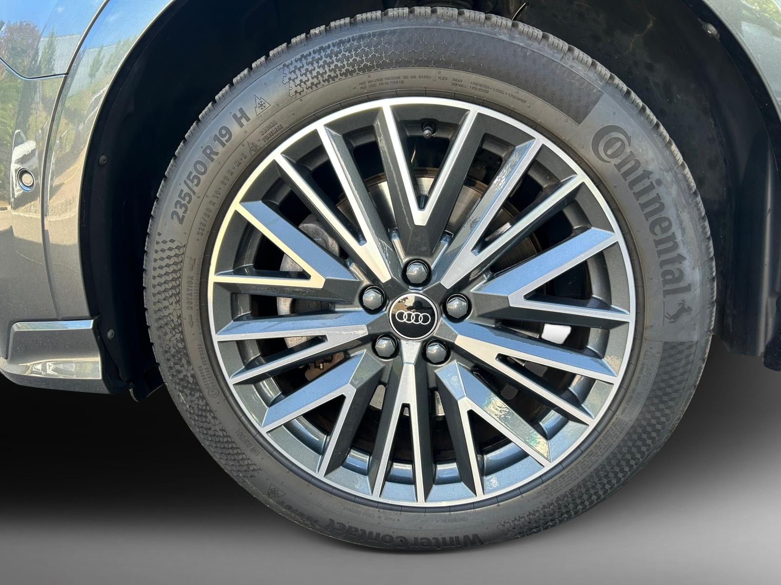 AUDI Q3 45 TFSI e S line S-tronic-image-3