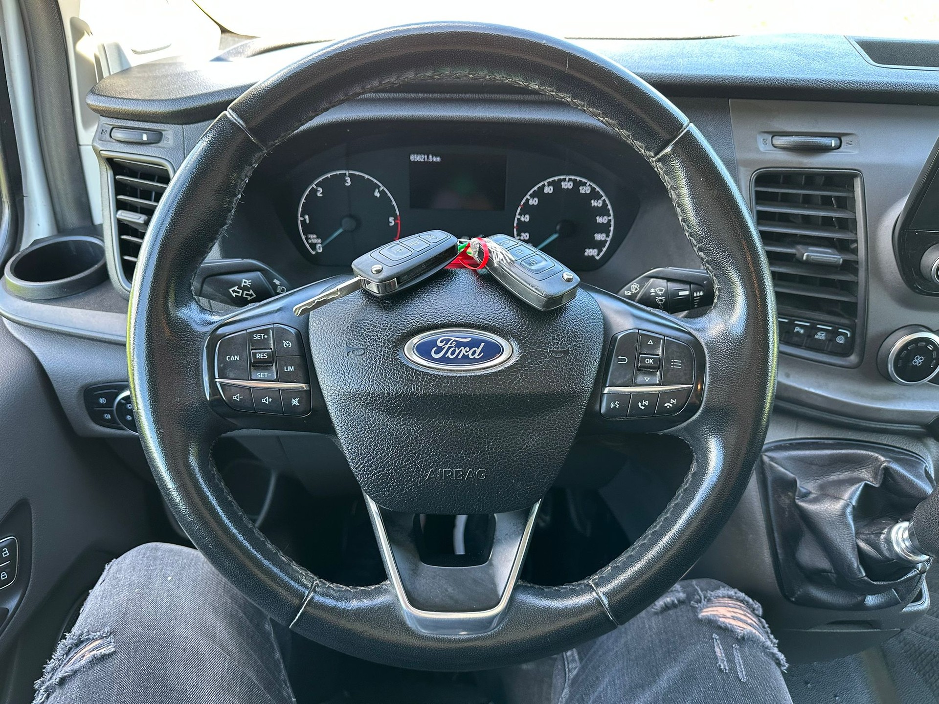 FORD Transit Custom Van 300 L2H1 Trend-image-14