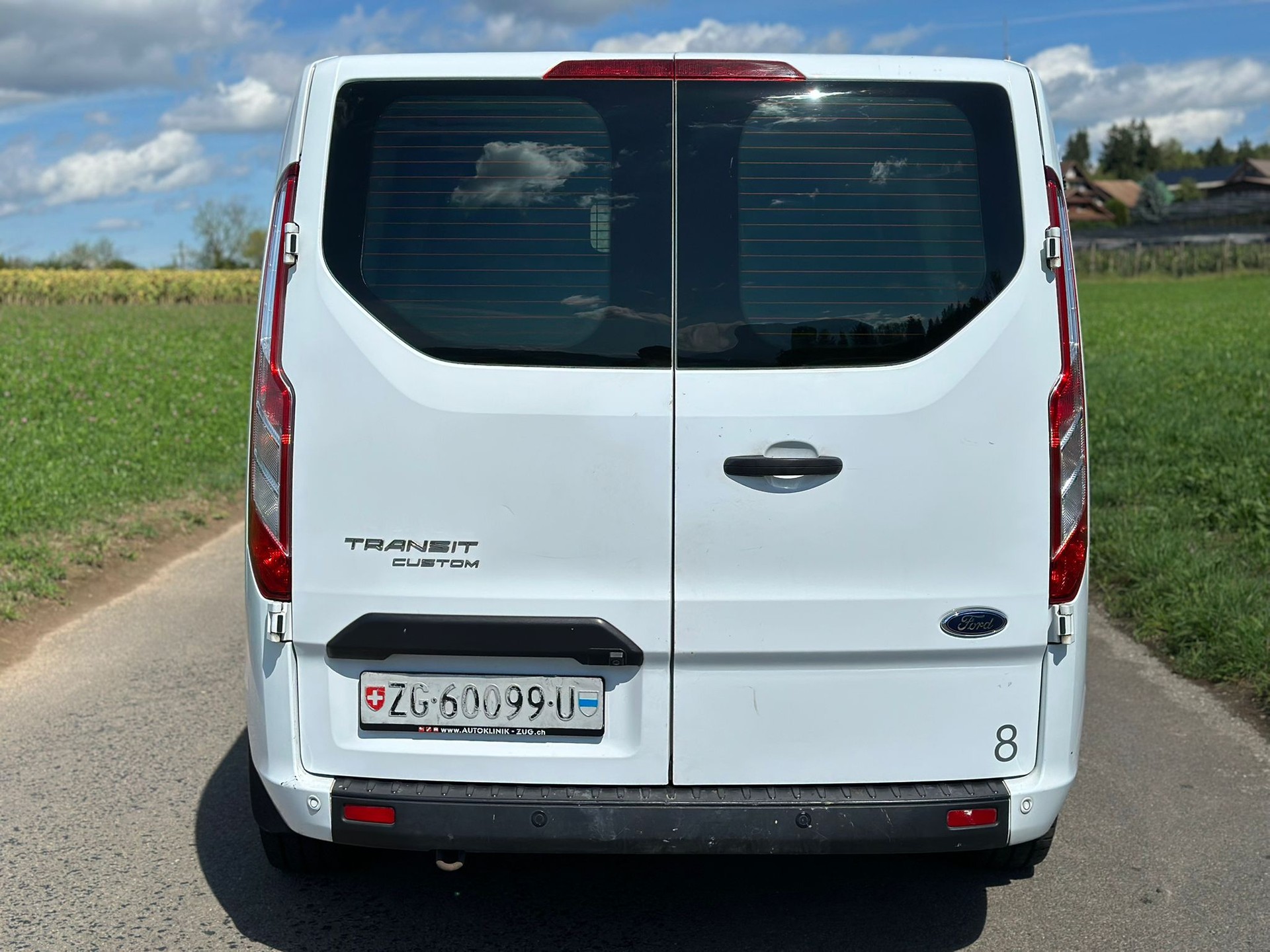 FORD Transit Custom Van 300 L2H1 Trend-image-6