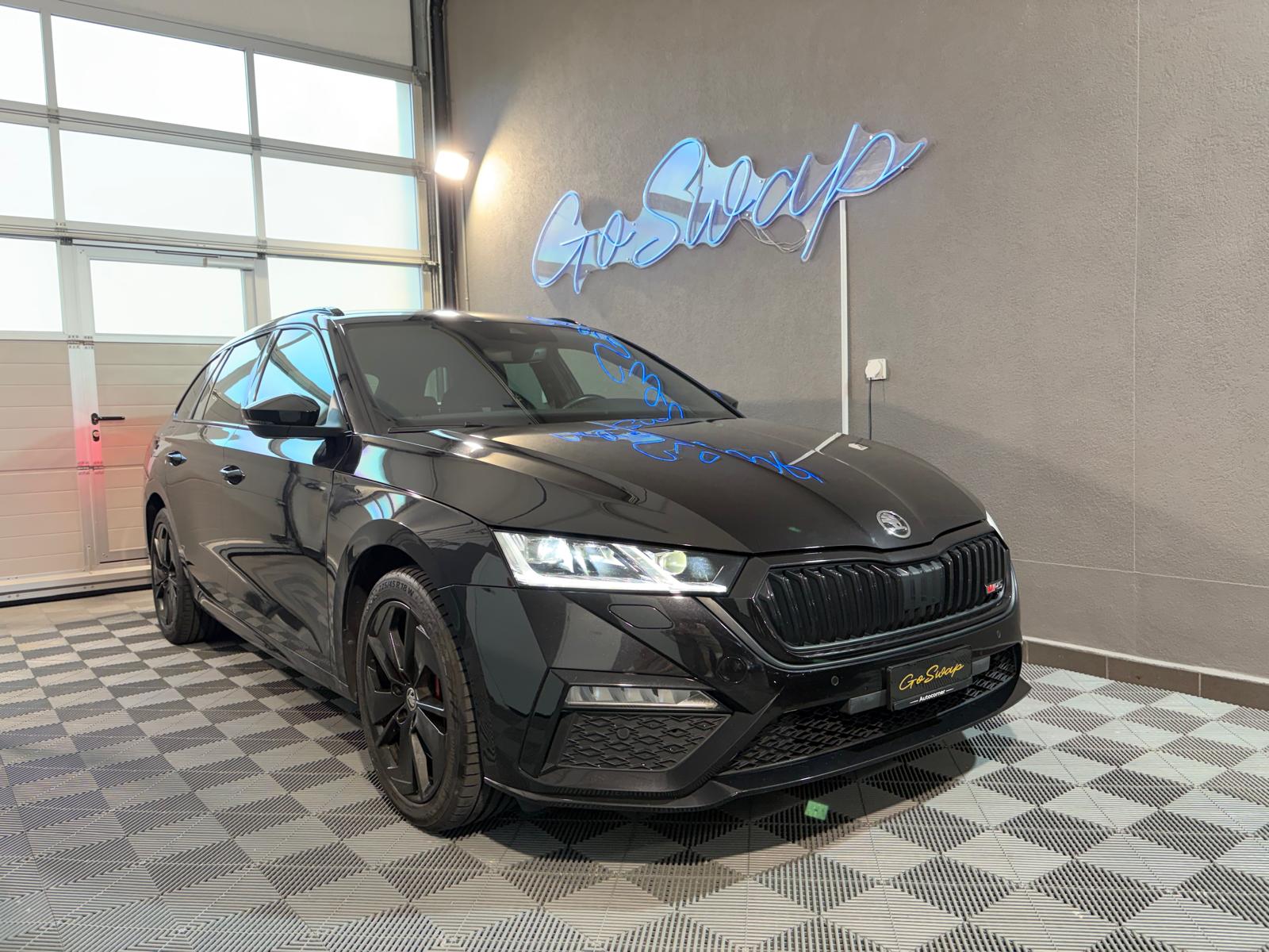 SKODA Octavia Combi 1.4 TSI PHEV DSG RS - Pack MY RS-image-4