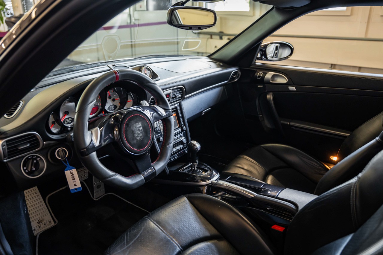 PORSCHE 911 Turbo Techart GT Street R-image-12