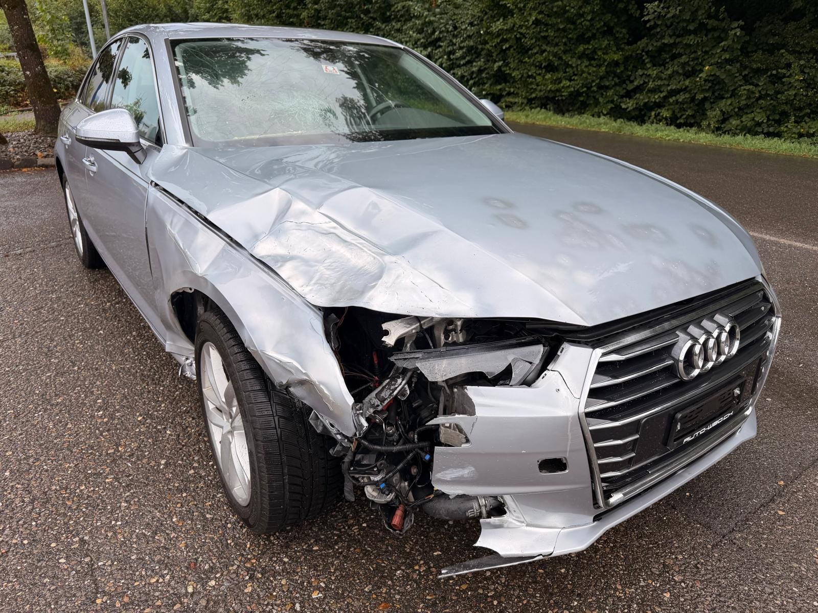 AUDI A4 Limousine 2.0 TFSI Design-image-5