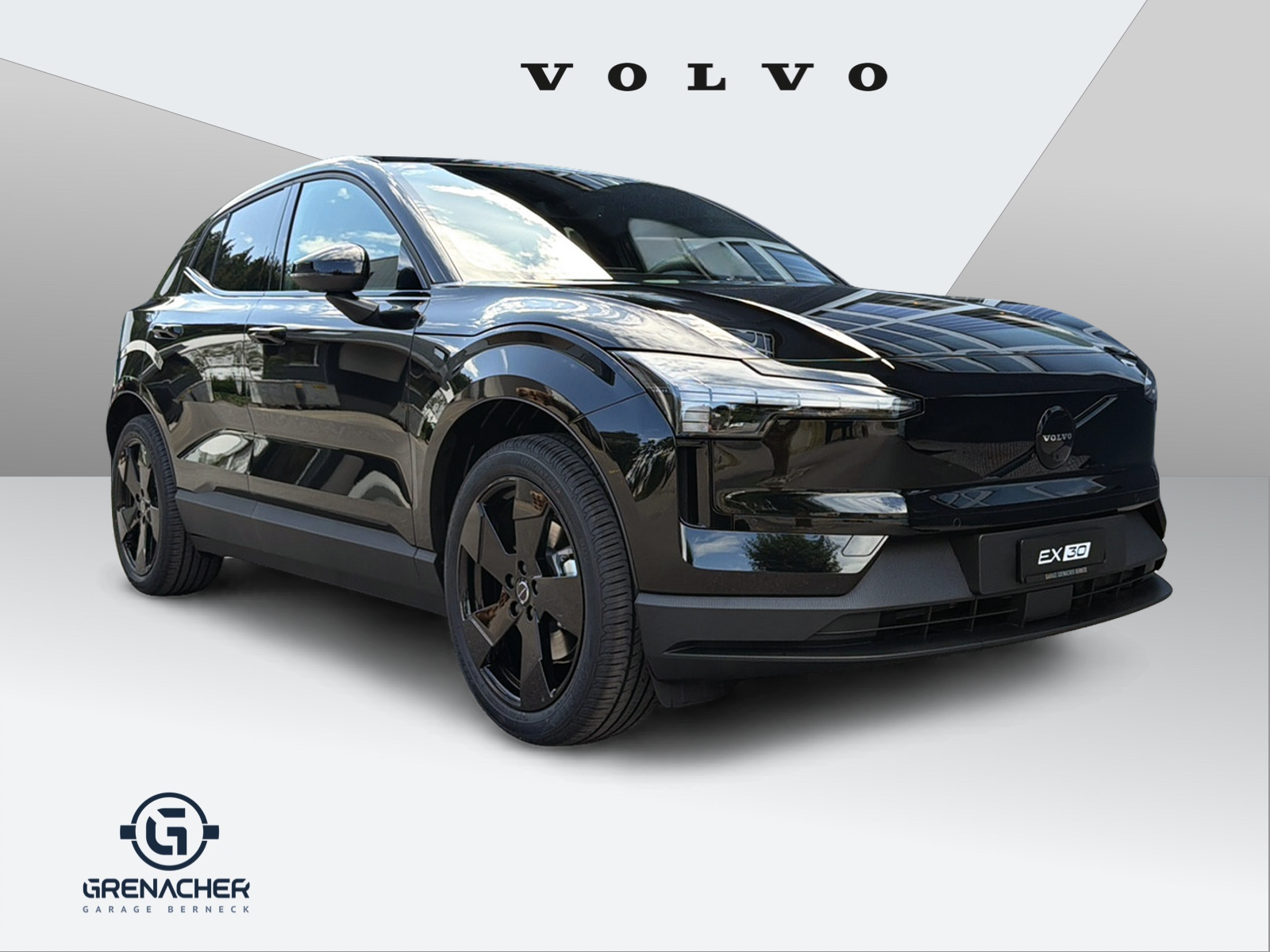 VOLVO EX30 E60 Plus Swiss Black Edition-image-4