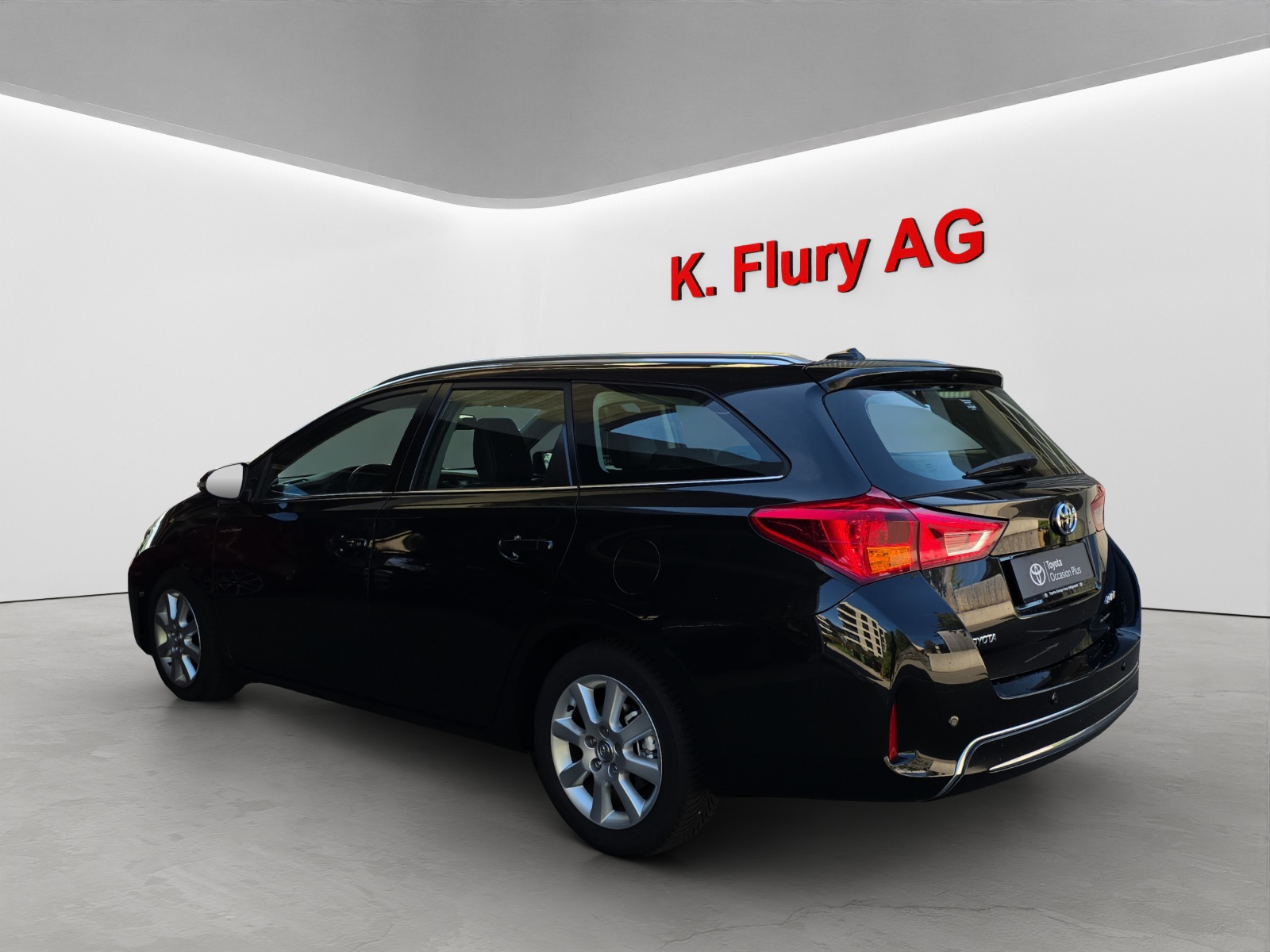 TOYOTA Auris Touring Sports 2.0 D-4D Sol-image-2