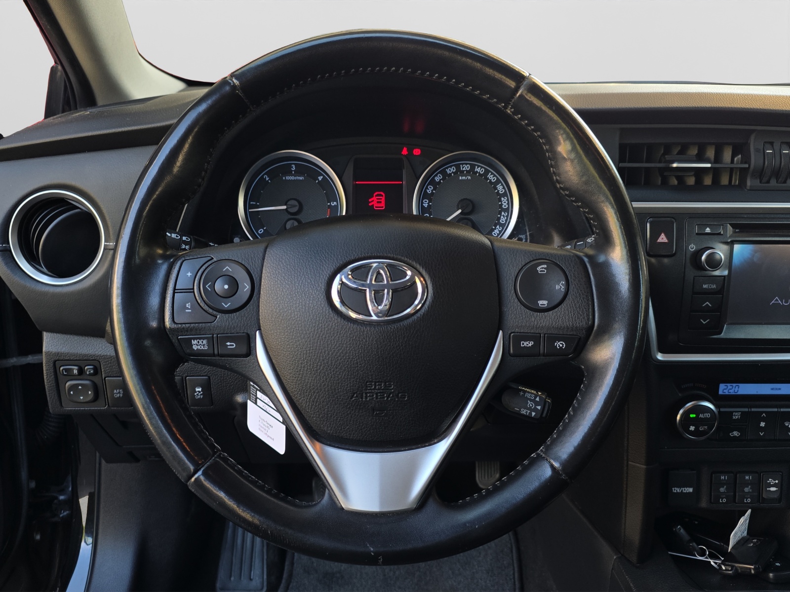 TOYOTA Auris Touring Sports 2.0 D-4D Sol-image-9