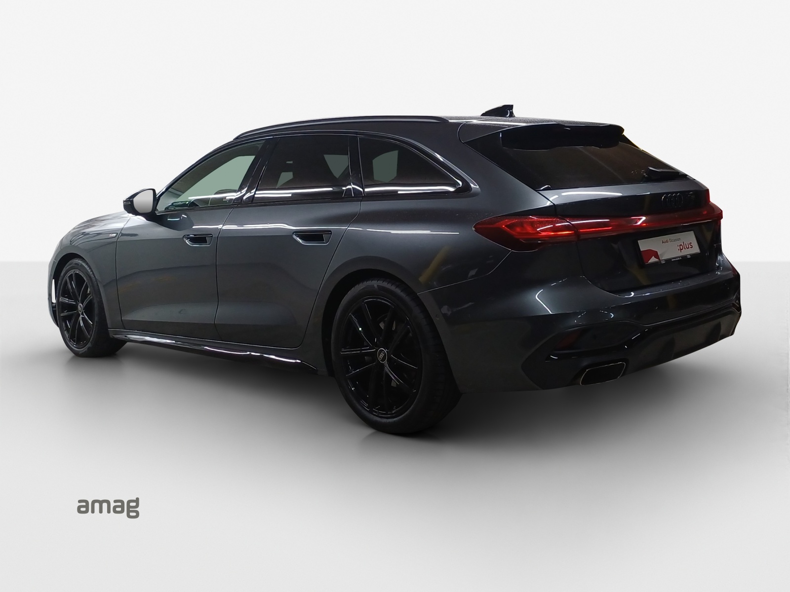 AUDI A5 Avant TFSI quattro 150 kW S tronic-image-2