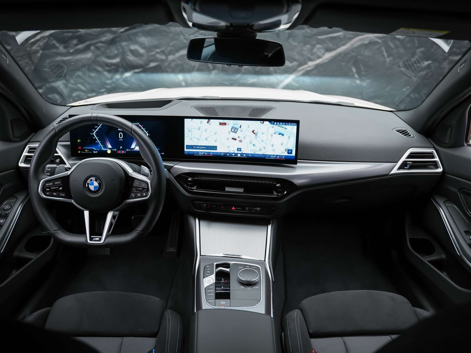 BMW 320i xDrive Steptronic M Sport *Facelift*20" Felgen*Werksgarantie*Head-Up*Assistenten*-image-18