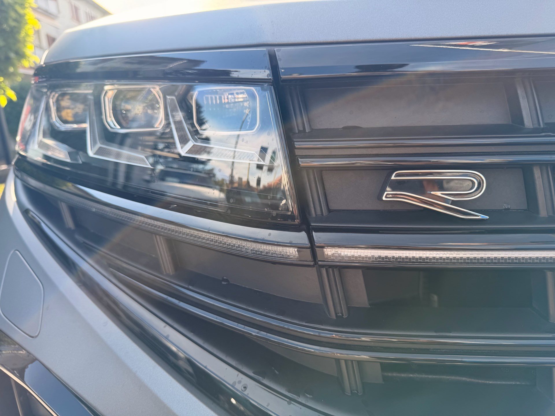 VW Touareg 3.0 TDI 286 PS 4MOTION R-LINE *** TRAUM IN SILIZIUMGRAU MATT ***-image-7