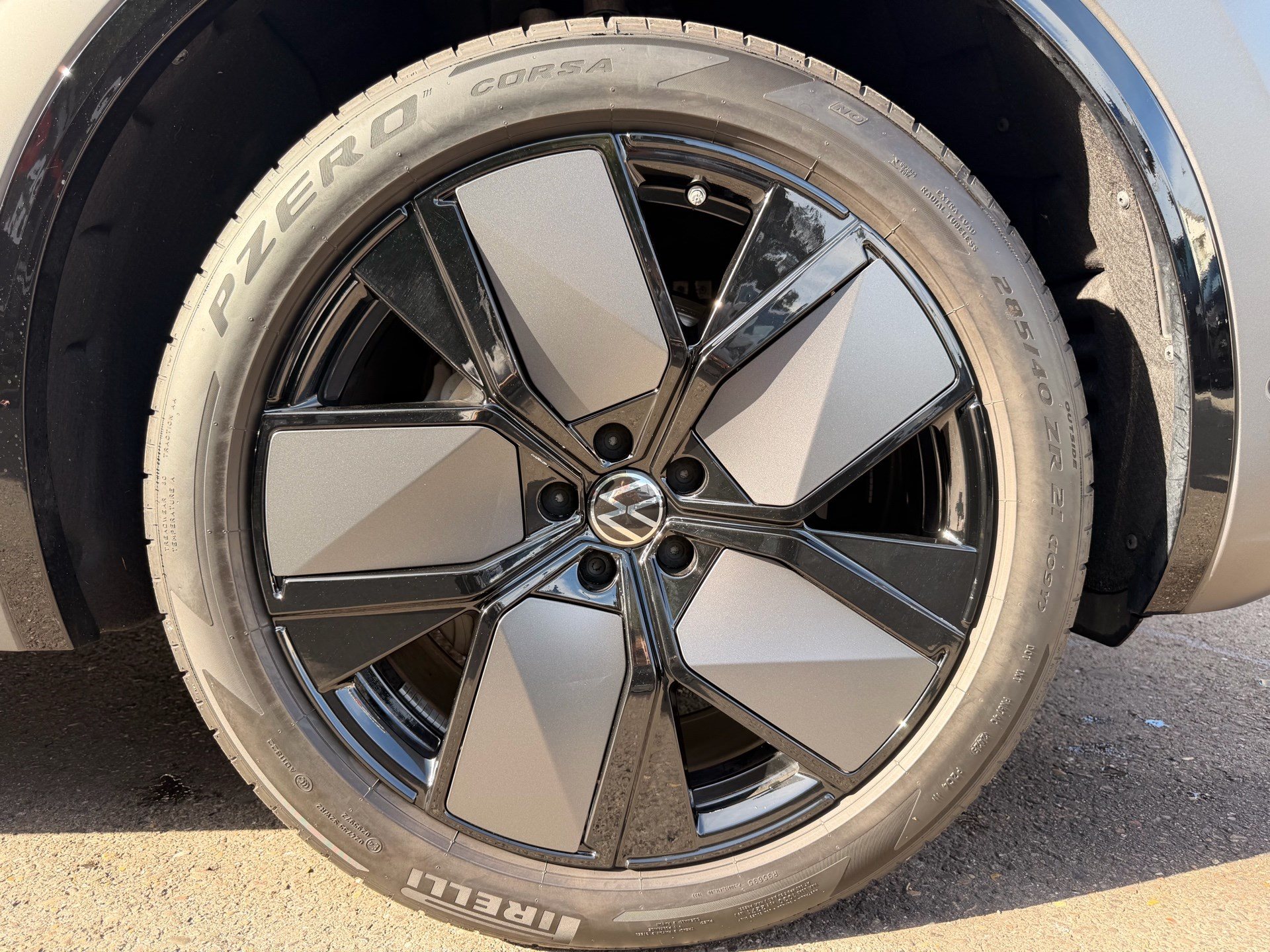 VW Touareg 3.0 TDI 286 PS 4MOTION R-LINE *** TRAUM IN SILIZIUMGRAU MATT ***-image-6