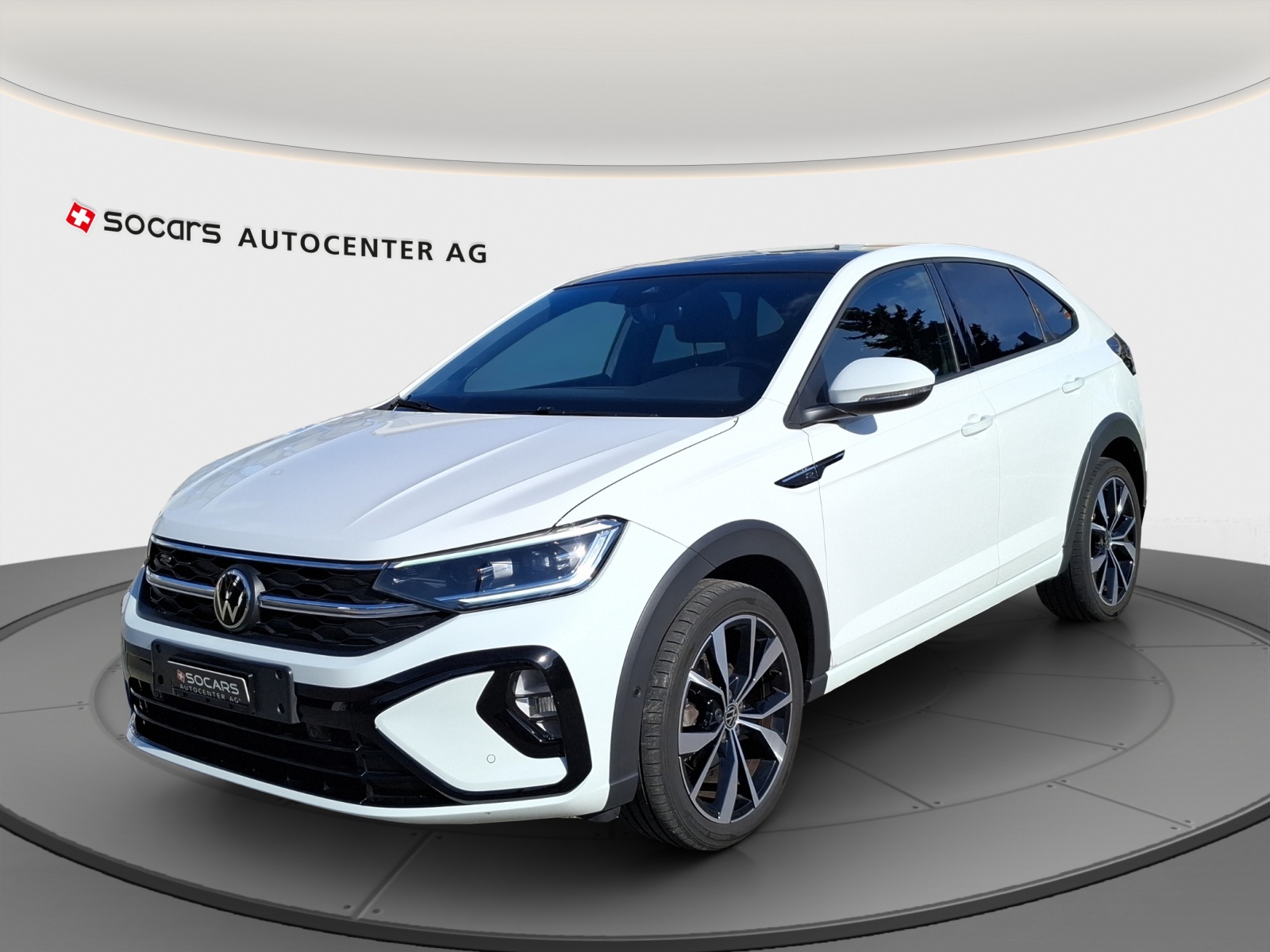 VW Taigo 1.5 TSI R-Line DSG // Panorama // 1.Hand