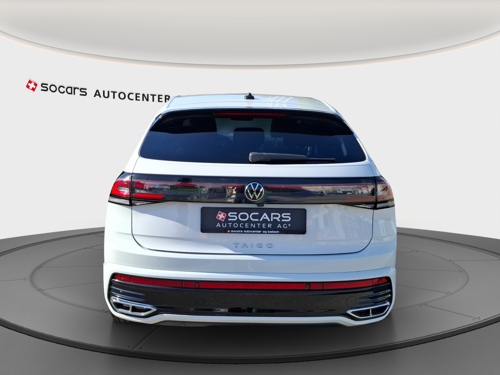 VW Taigo 1.5 TSI R-Line DSG // Panorama // 1.Hand-image-7