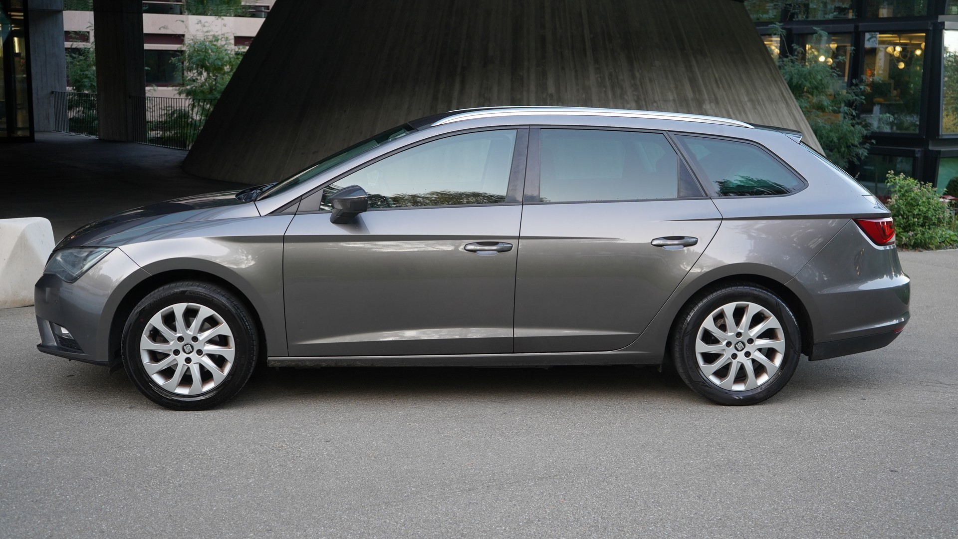 SEAT Leon 1.2 TSI-image-5