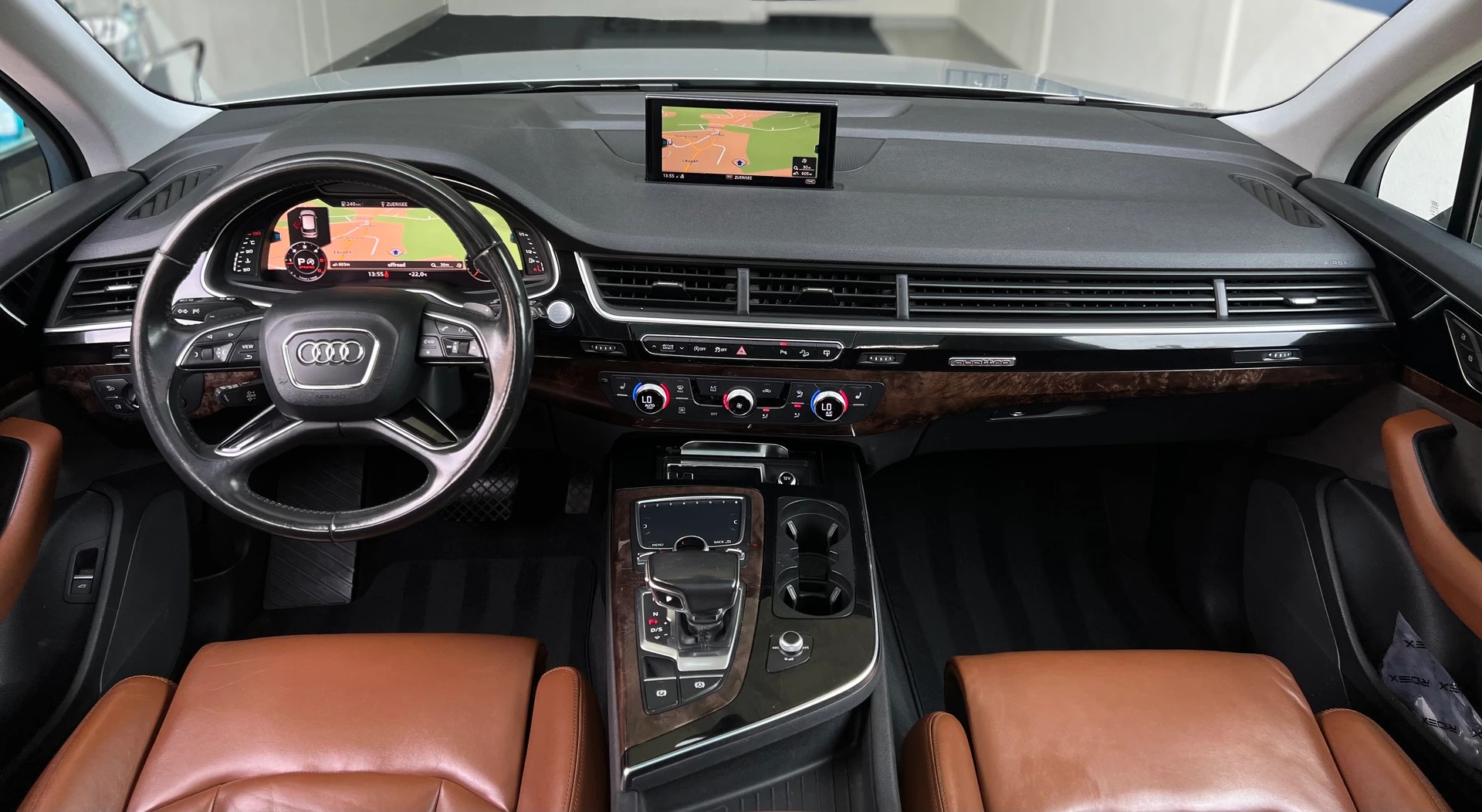 AUDI Q7 3.0 TDI quattro tiptronic-image-9