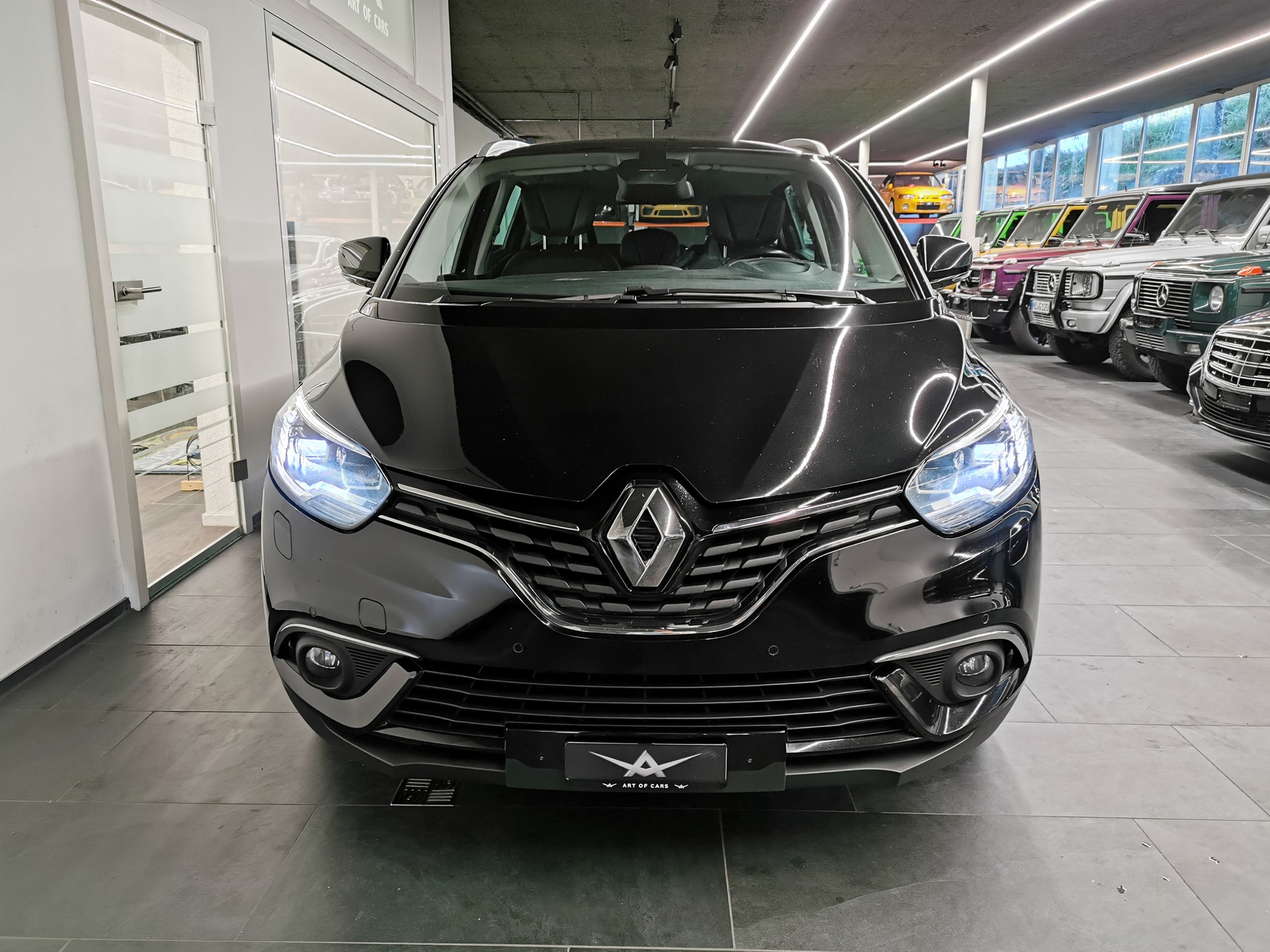 RENAULT Grand Scénic 1.6 dCi Bose EDC RFA 20" HEAD-UP DISPLAY RÜCKFAHRKAMERA-image-1
