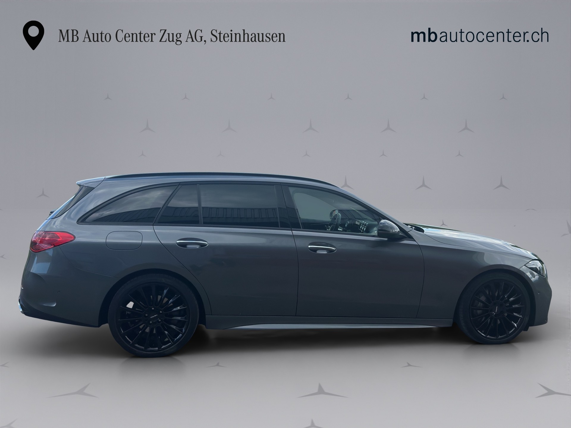 MERCEDES-BENZ C 220 d AMG Line 4matic Kombi-image-6