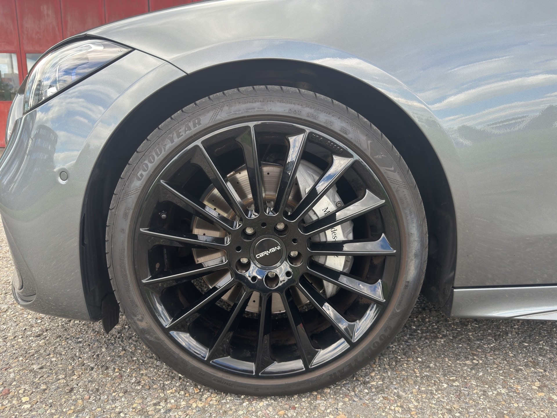 MERCEDES-BENZ C 220 d AMG Line 4matic Kombi-image-2