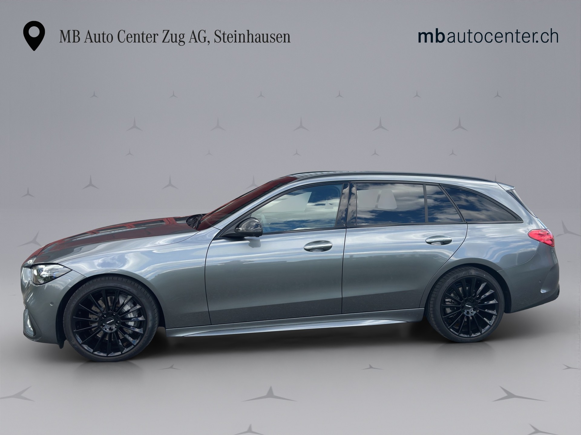 MERCEDES-BENZ C 220 d AMG Line 4matic Kombi-image-1