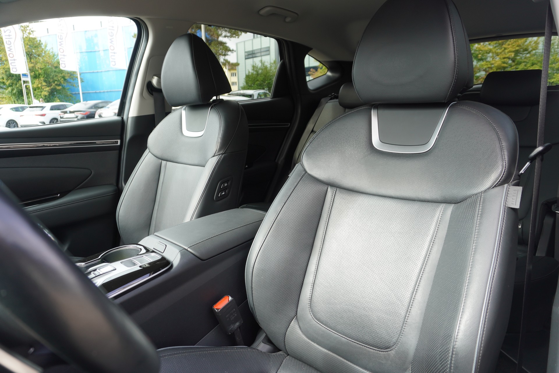 HYUNDAI Tucson 1.6 TGDI 48V Vertex DCT 4WD-image-40