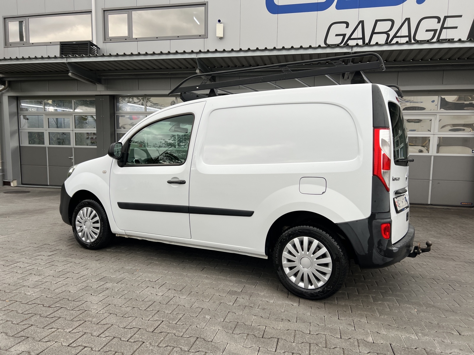 RENAULT Kangoo Medium TCe 115 ENERGY Business-image-2