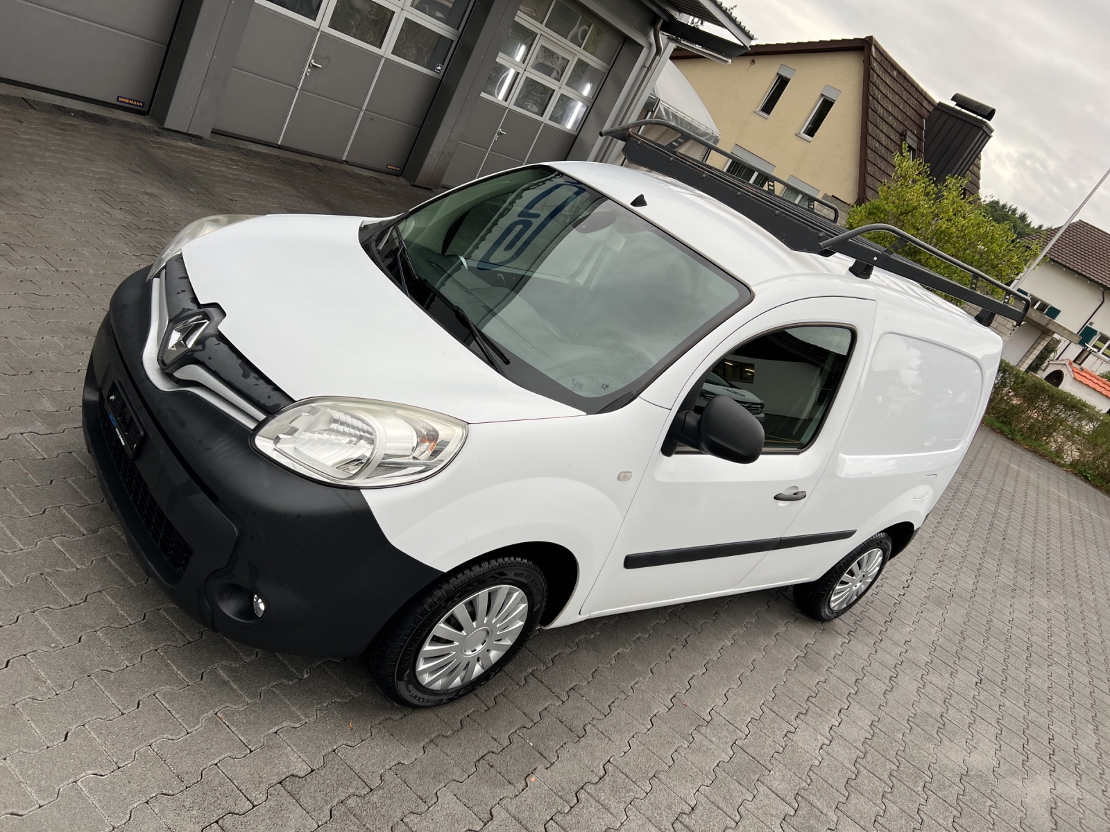 RENAULT Kangoo Medium TCe 115 ENERGY Business-image-8