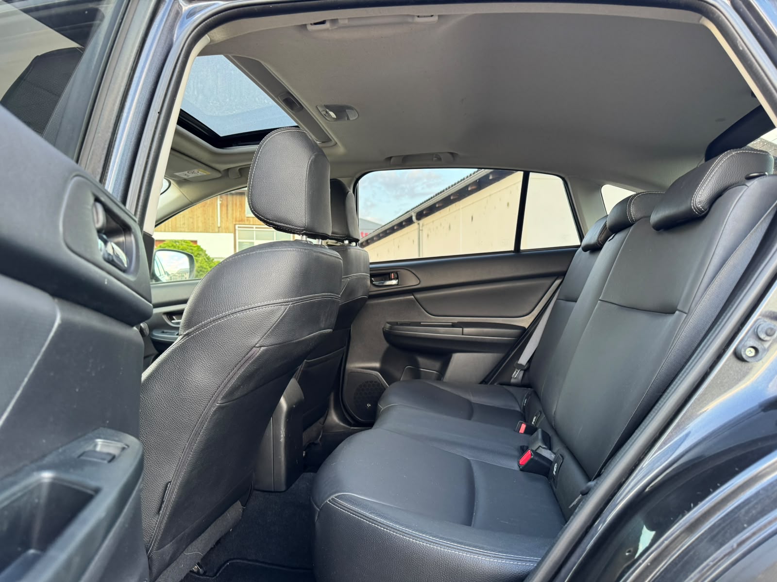 SUBARU XV 2.0 Swiss One AWD CVT-image-14