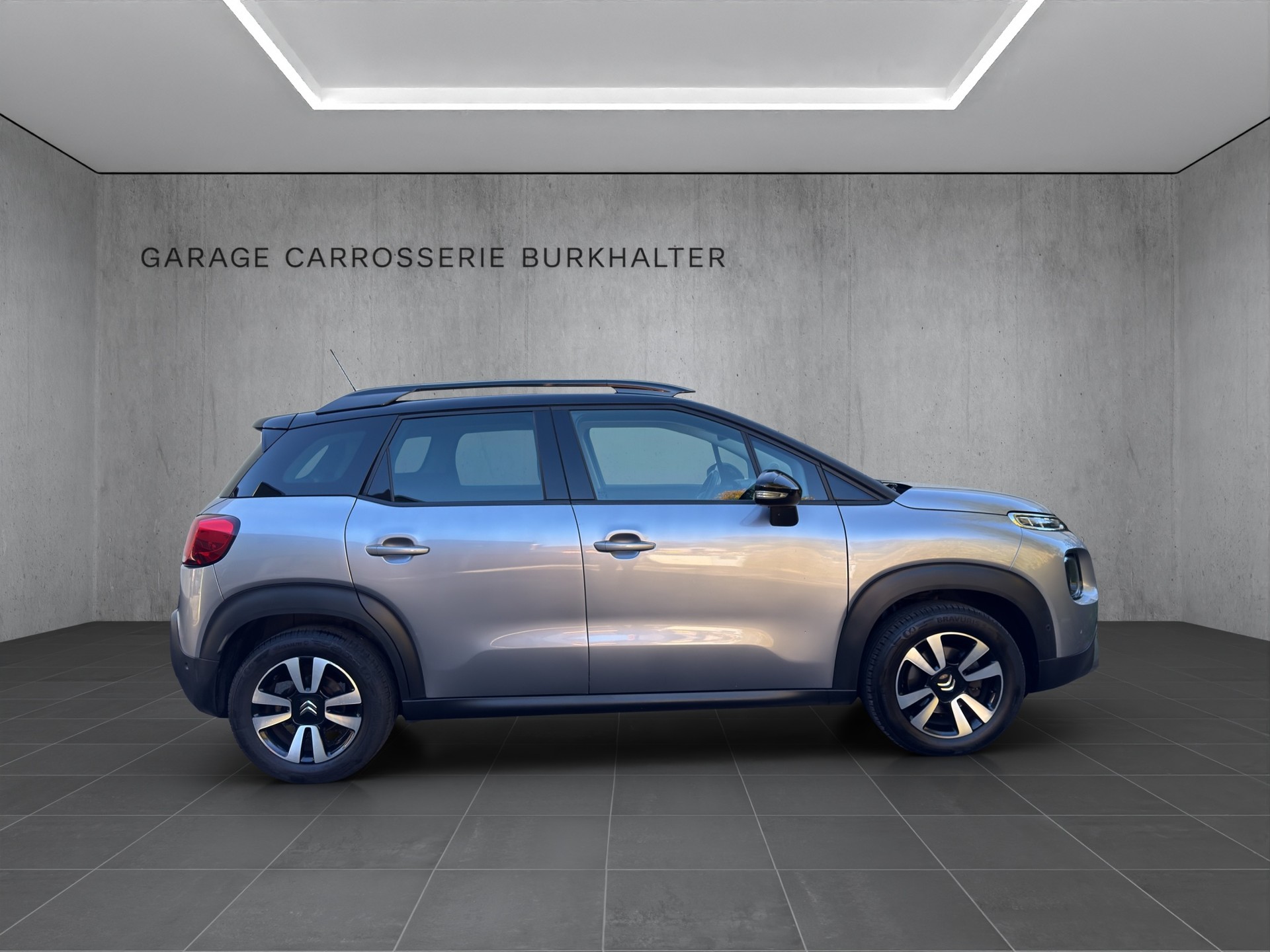 CITROEN C3 Aircross 1.5 BlueHD Shine EAT-image-5
