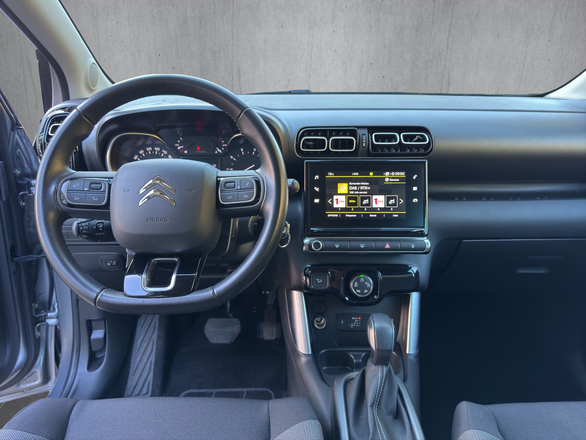 CITROEN C3 Aircross 1.5 BlueHD Shine EAT-image-10
