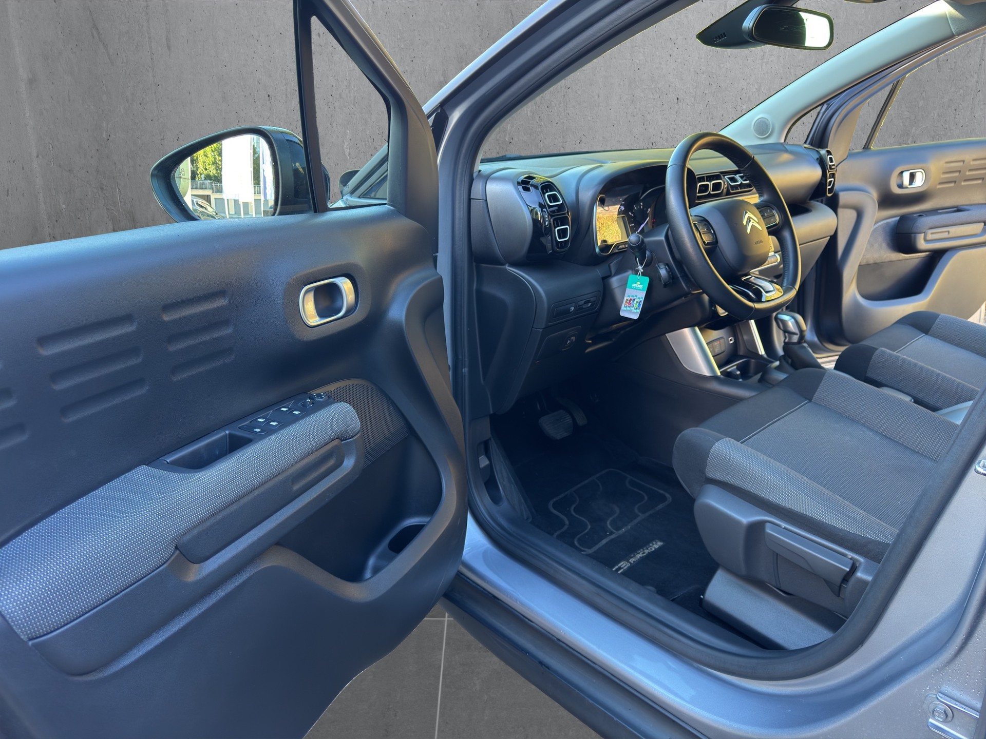 CITROEN C3 Aircross 1.5 BlueHD Shine EAT-image-12