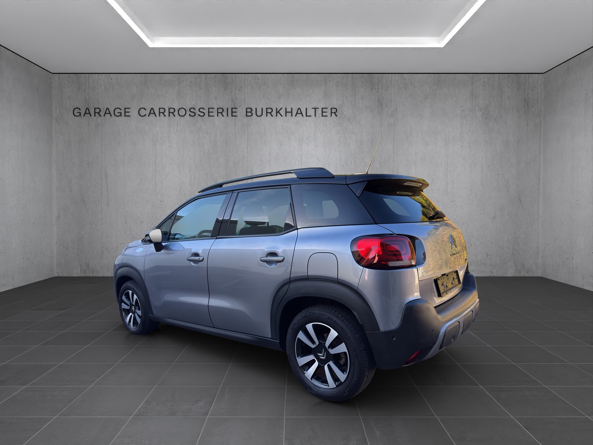 CITROEN C3 Aircross 1.5 BlueHD Shine EAT-image-3