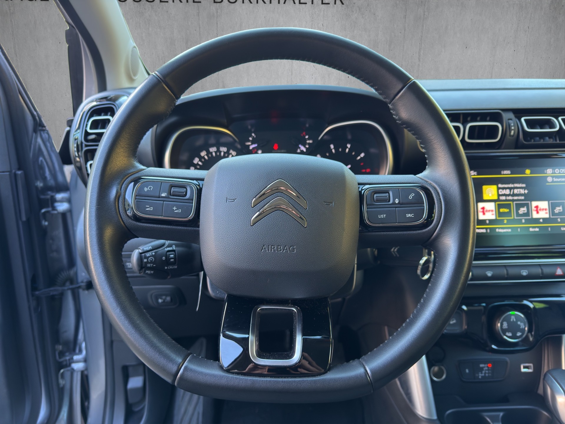 CITROEN C3 Aircross 1.5 BlueHD Shine EAT-image-8