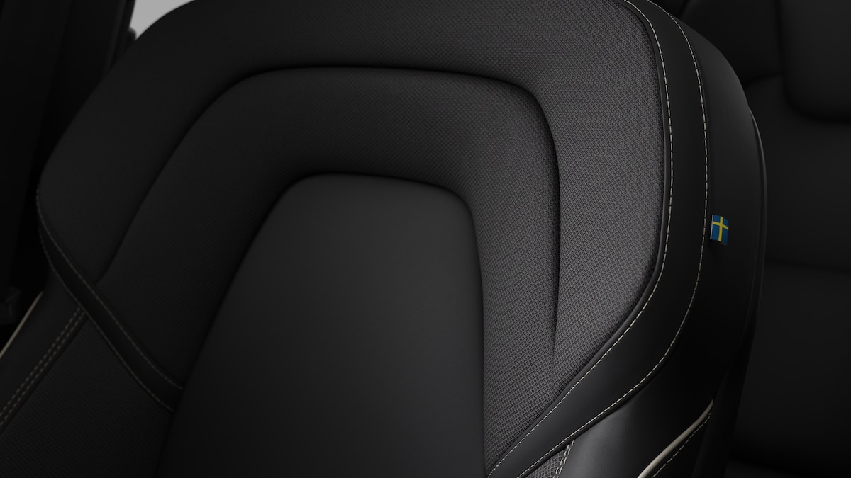 VOLVO XC60 2.0 B5 MH Black Edition AWD-image-11