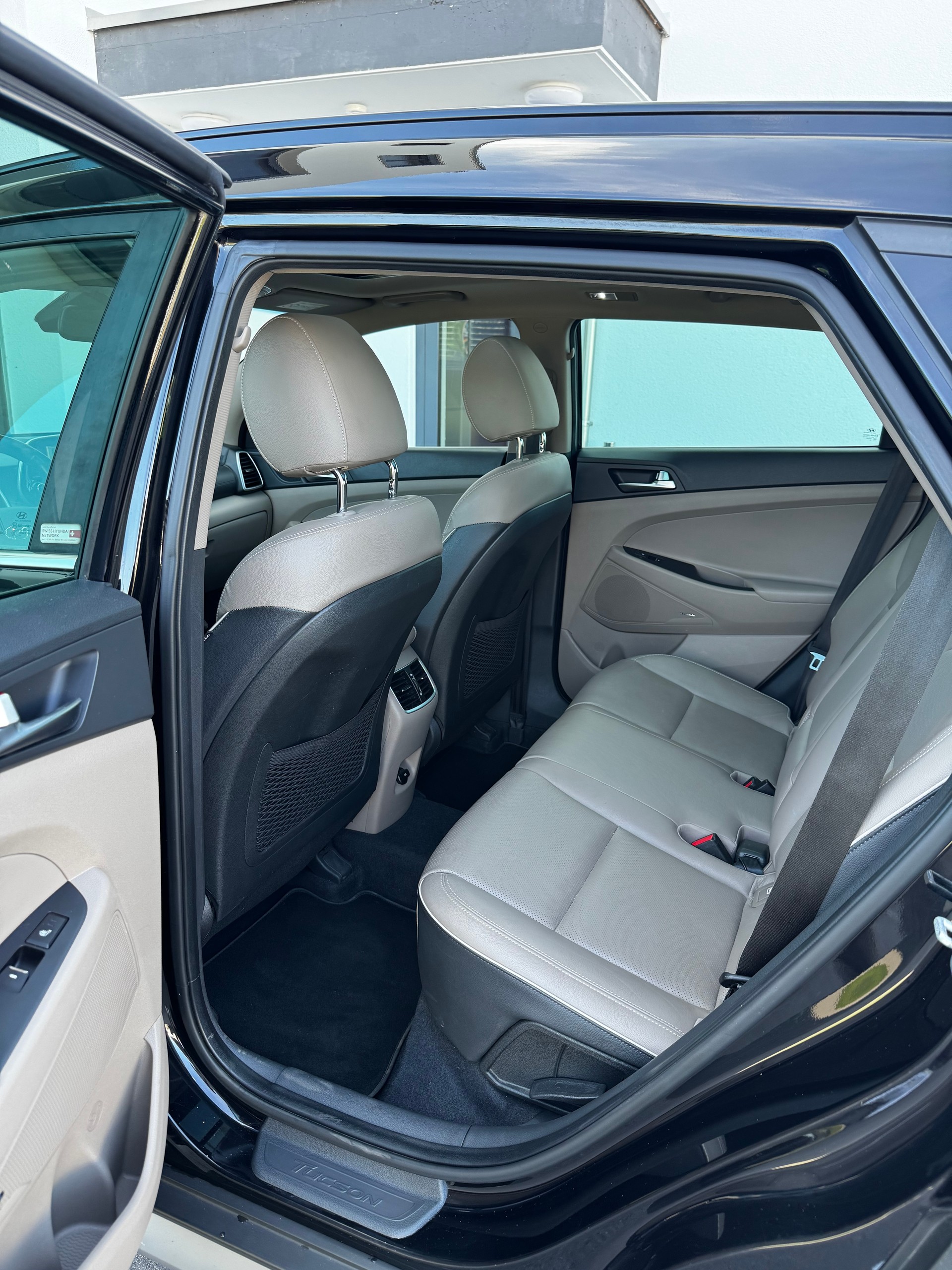 HYUNDAI Tucson 2.0 CRDI Vertex Mild Hybrid 4WD Automatic-image-12