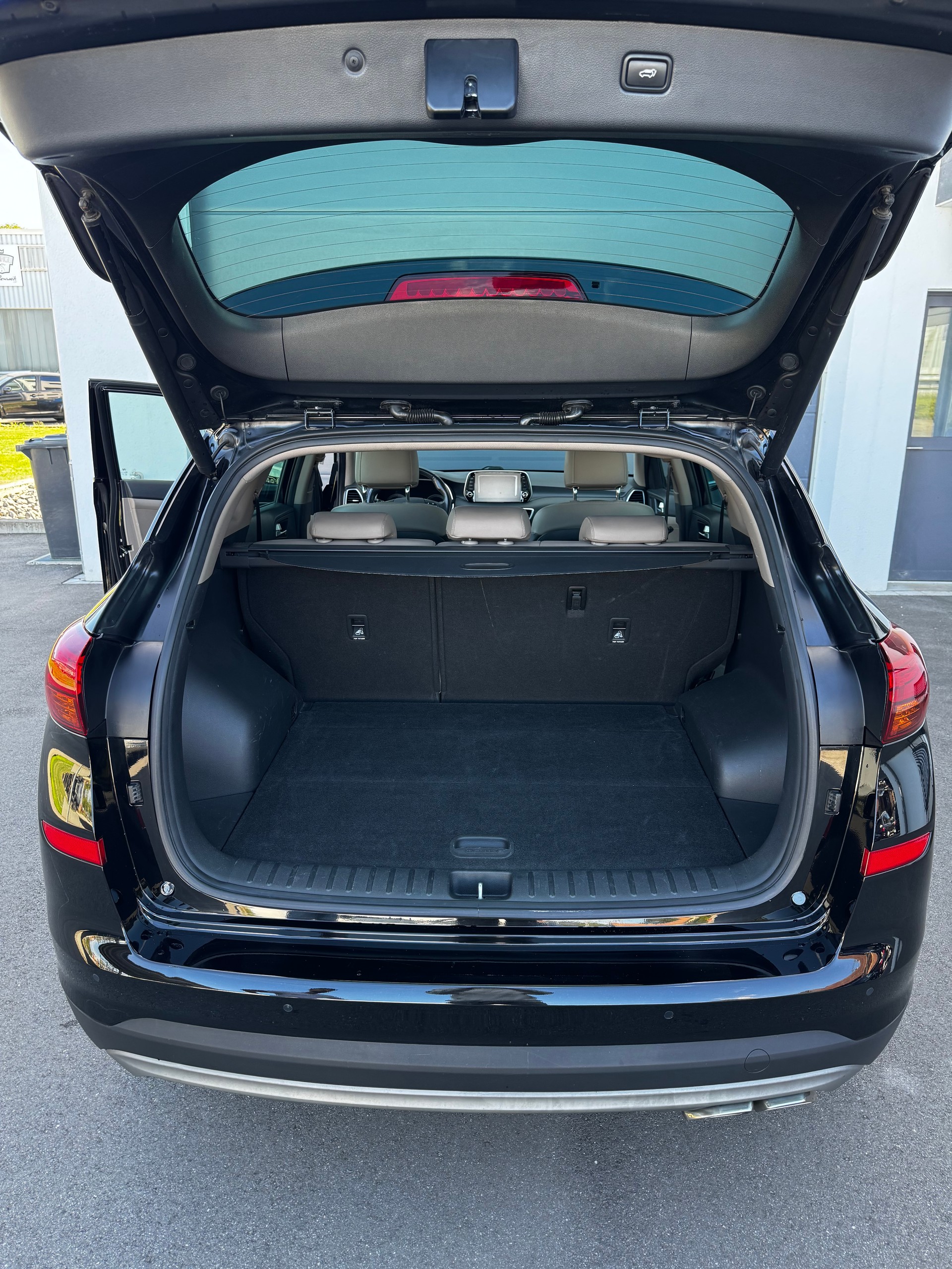 HYUNDAI Tucson 2.0 CRDI Vertex Mild Hybrid 4WD Automatic-image-15