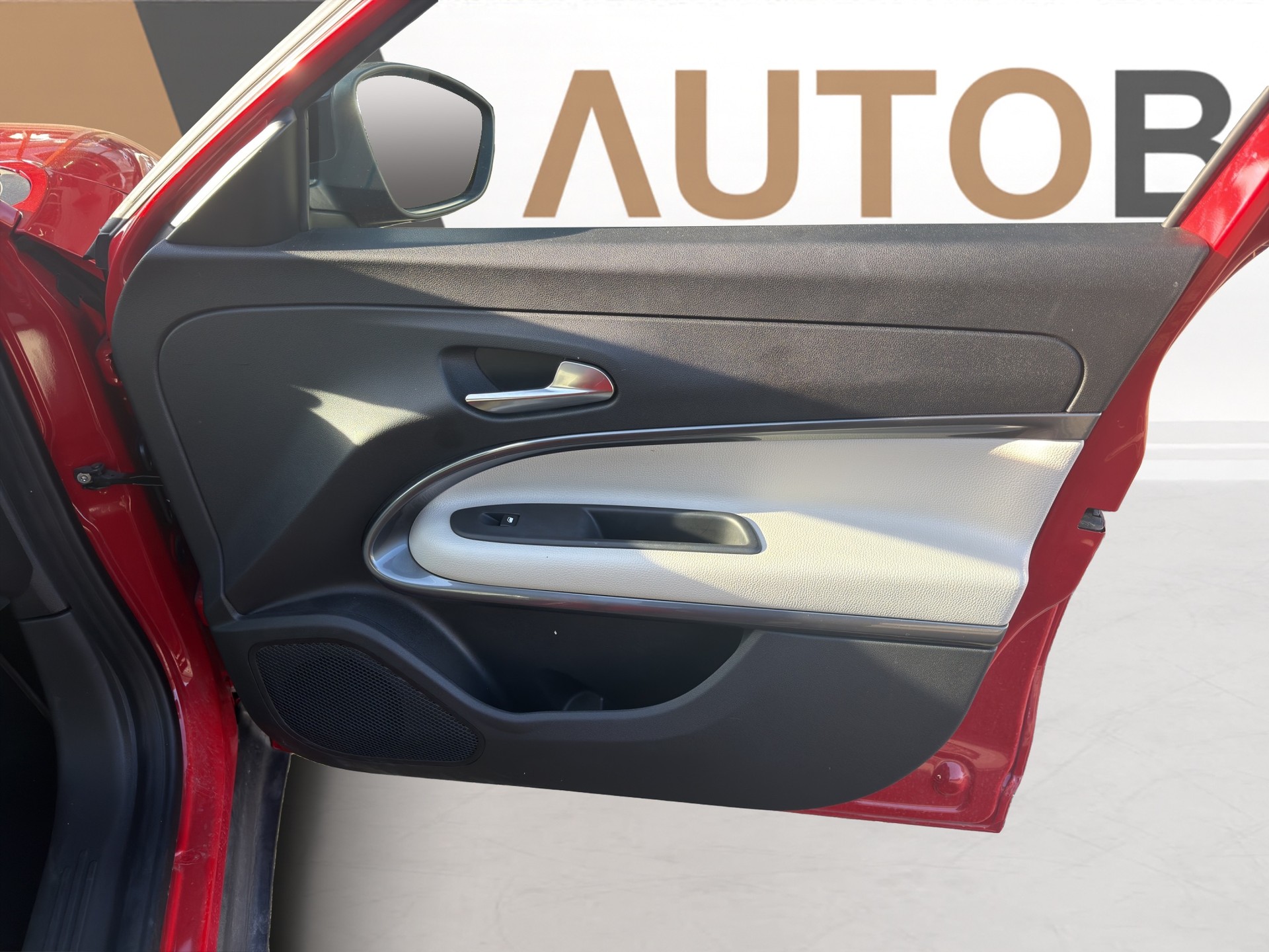 FIAT 600 1.2 Hybrid La Prima-image-14