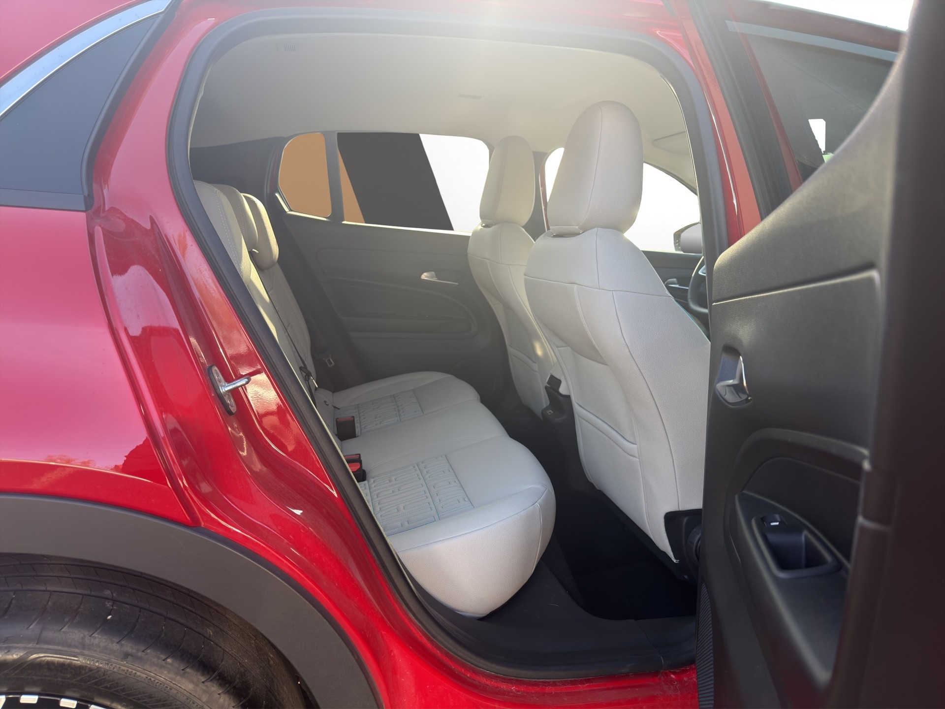 FIAT 600 1.2 Hybrid La Prima-image-15