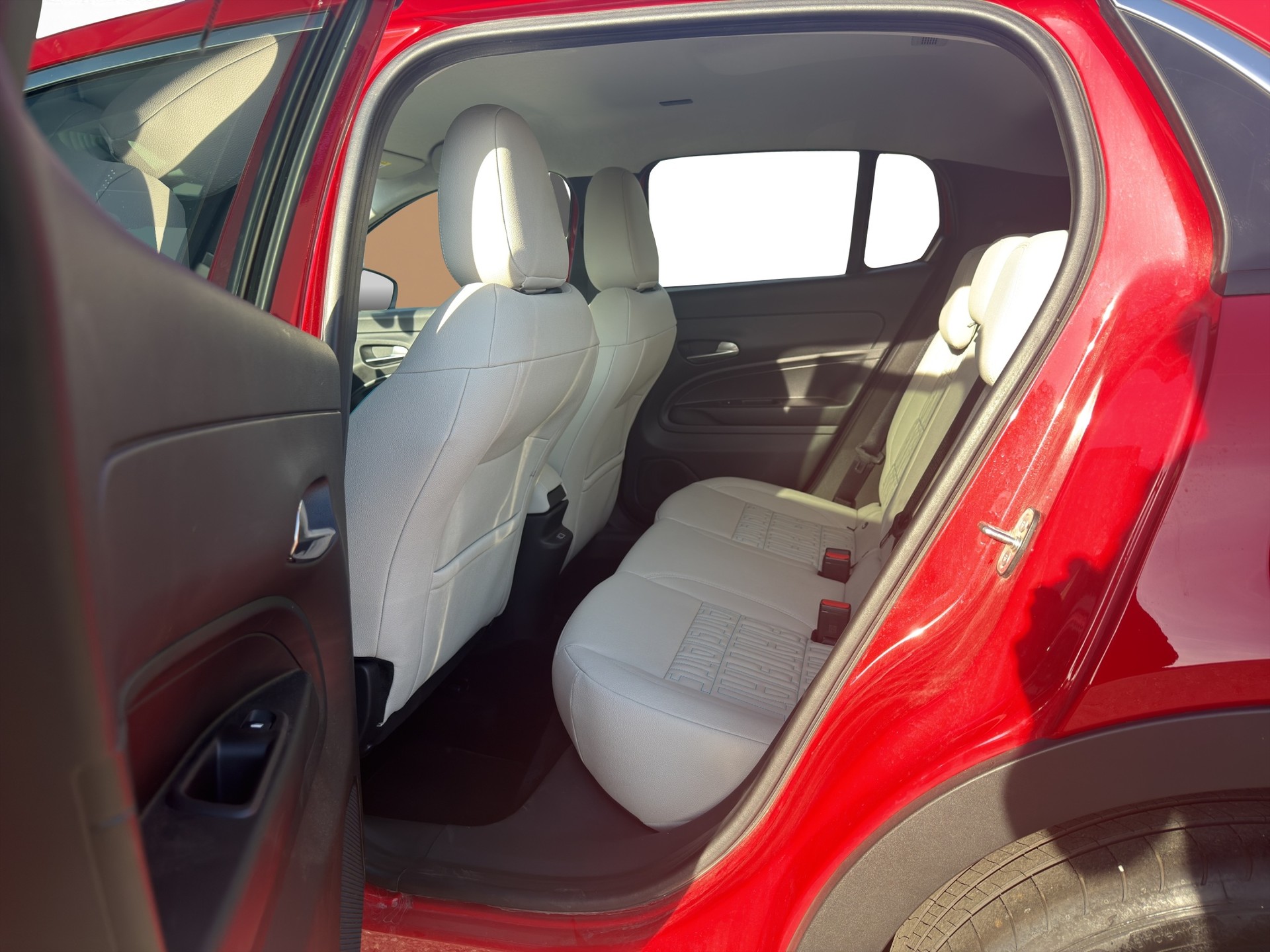 FIAT 600 1.2 Hybrid La Prima-image-16