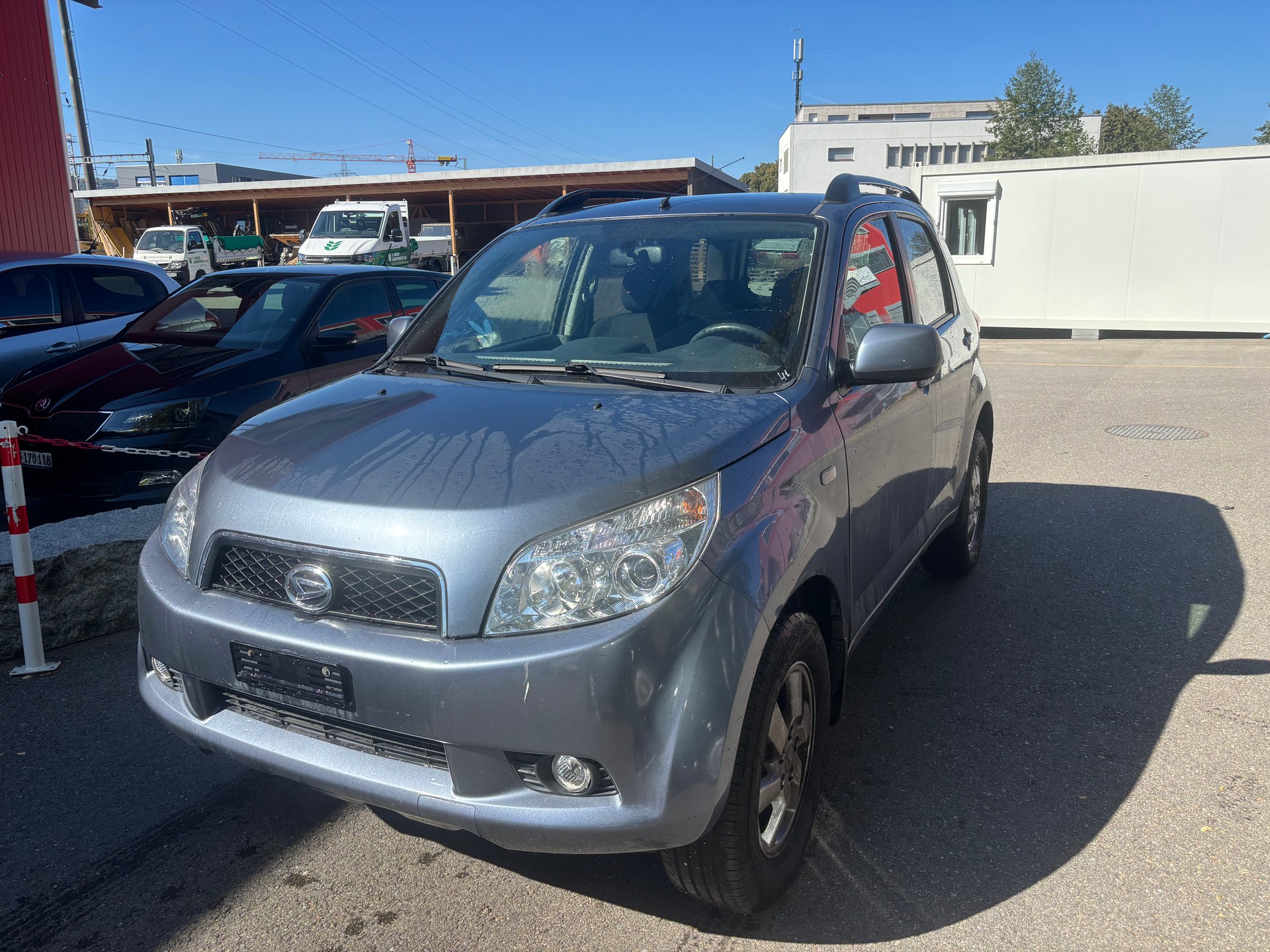 DAIHATSU Trevis 1.0-image-3
